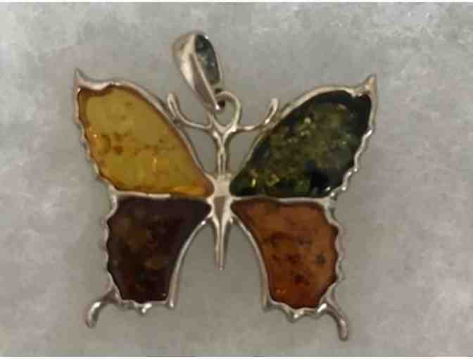 Butterfly pendant - Amber