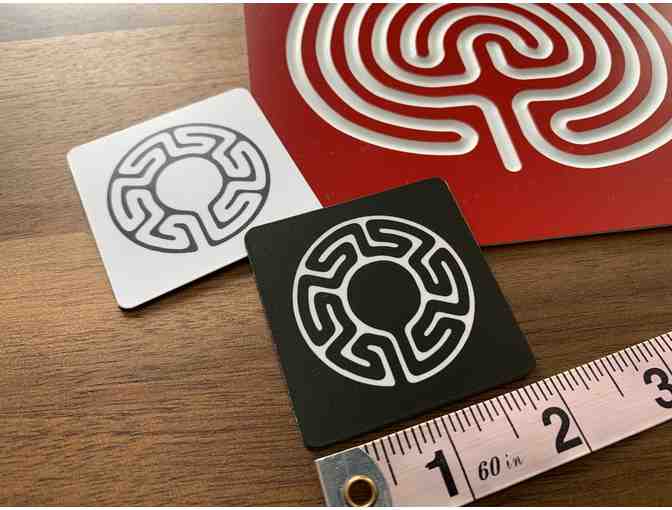 Acrylic Classical Labyrinth (Red) with Unique Magnet Set