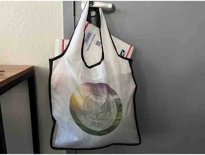 It's In the Bag! - Reuseable Tote (Grey)