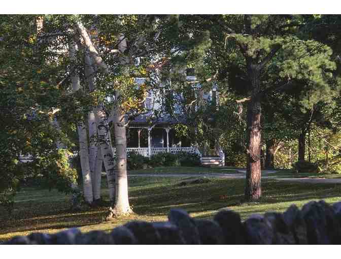 Travel to Beautiful Silver Bay!