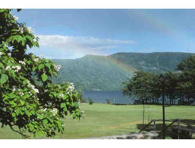 Travel to Beautiful Silver Bay!