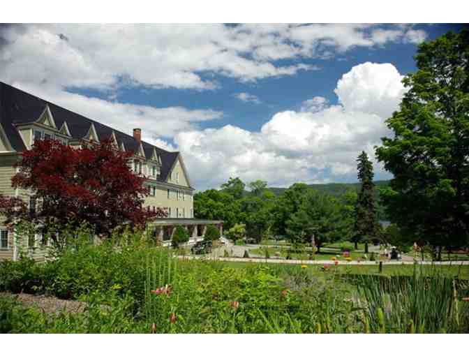 Travel to Beautiful Silver Bay!