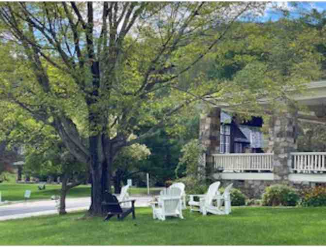 Travel to Beautiful Silver Bay!