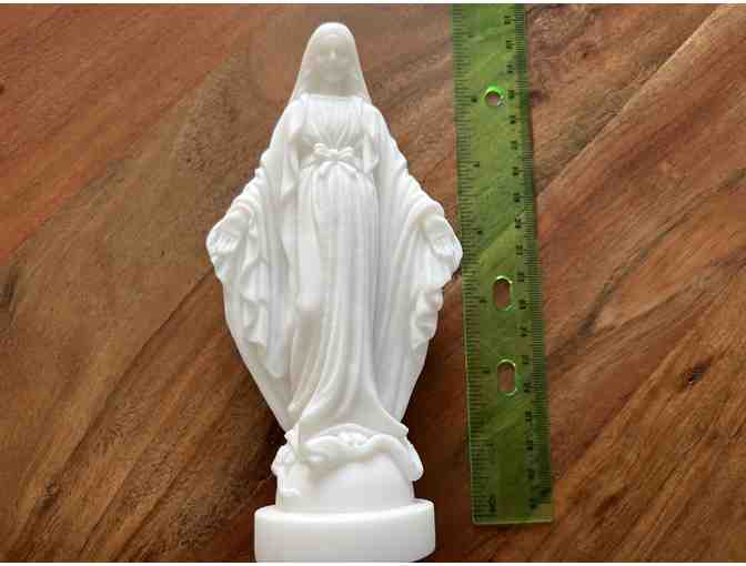 Direct from Chartres - Madonna Figurine