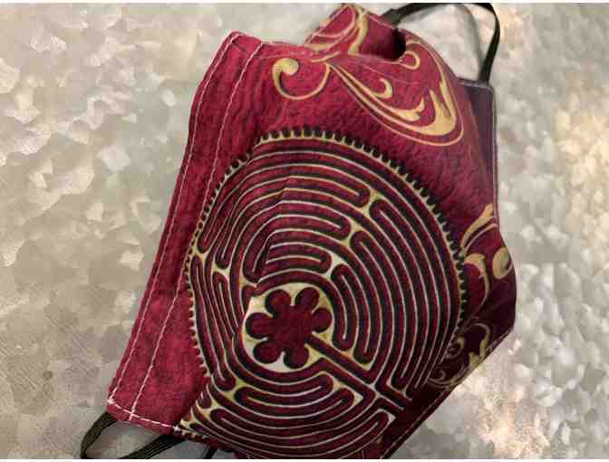 Mask (1 mask): Fuschia Scroll Chartres Design