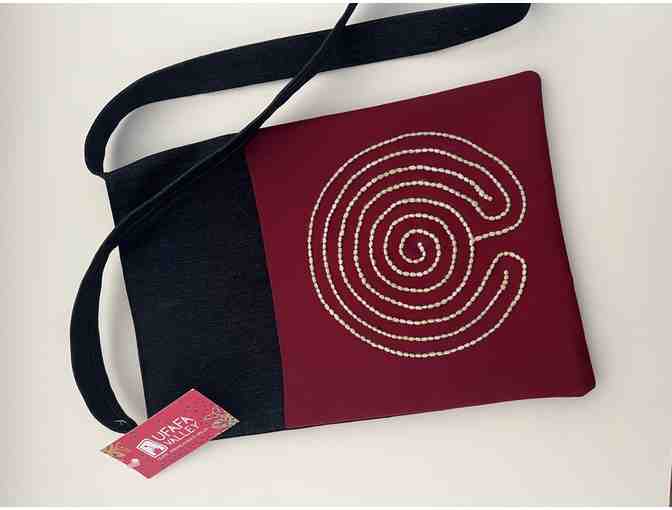 Finger Labyrinth Bag