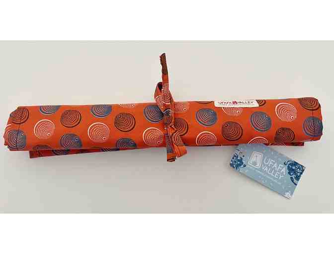 Roll-up Finger Labyrinth