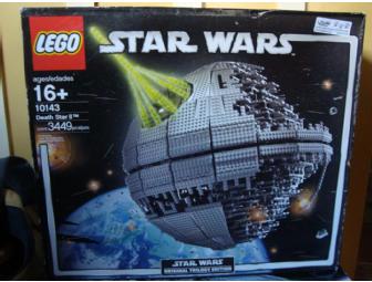 Death Star II LEGO 10143