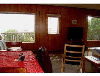 Lincoln City - 2 Bedroom Cottage with Ocean View