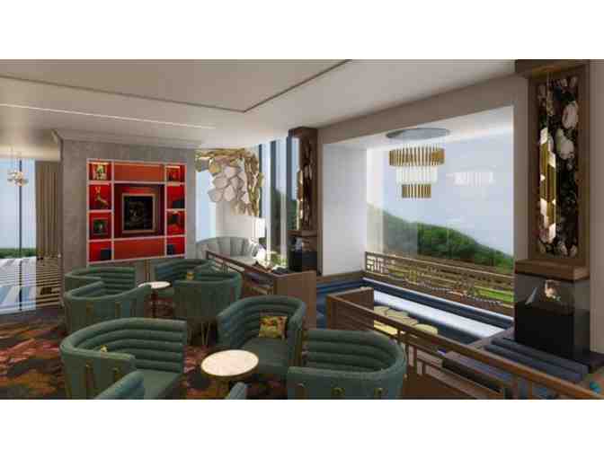 VIP Chicago Arts Patron Getaway