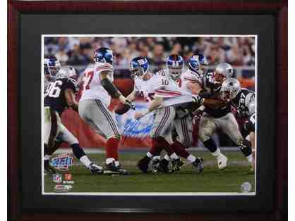 Eli Manning Autographed Super Bowl 42 New York Giants Historic Great Escape Framed Display
