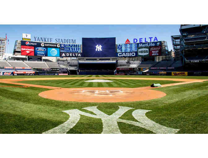 2022 Yankee Legend Experience for You &amp; A Guest - Photo 1