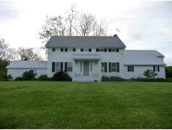 ! A Weekend Stay at a Gorgeous Country Home Near Hudson, NY