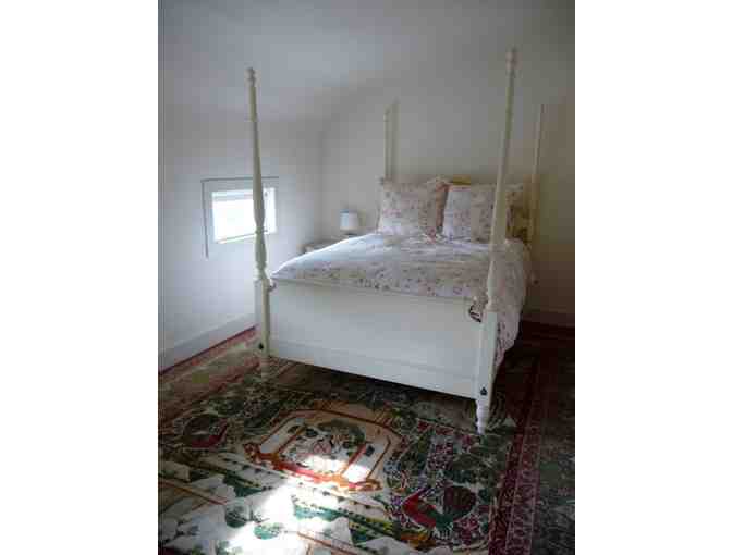 ! A Weekend Stay at a Gorgeous Country Home Near Hudson, NY