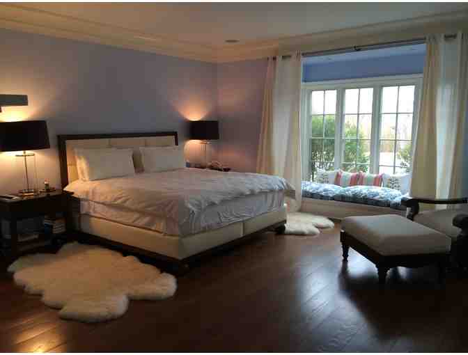 (1) Summer Week Stay at a Hamptons House in Water Mill, NY