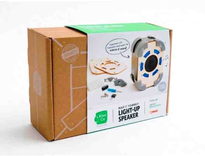 KIWI CO Crate - Annual Subscription for Your Age of Choice!