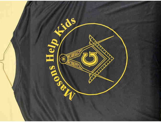 Athletic T-Shirt 'Adult Large' - Masons Helping Kids