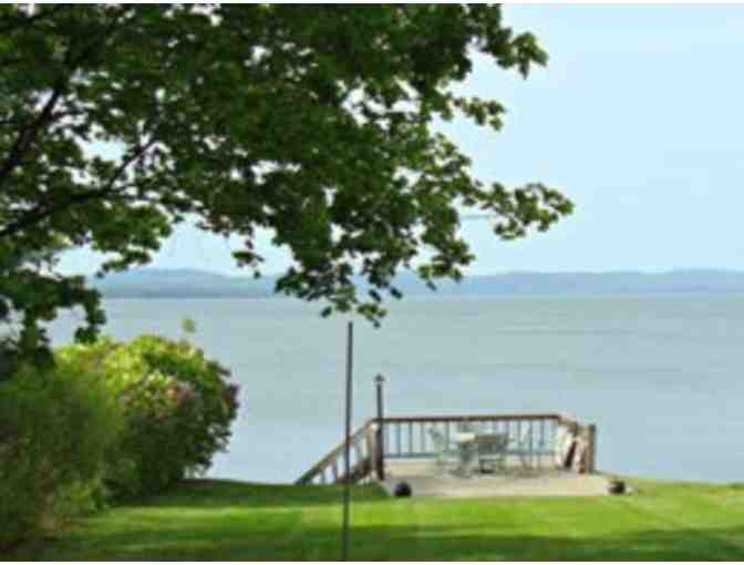 Quaint Cottage with Spectacular Lake Champlain Views