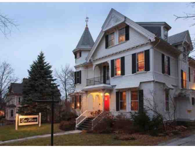 A $199 Gift Card towards a stay at the Lang House