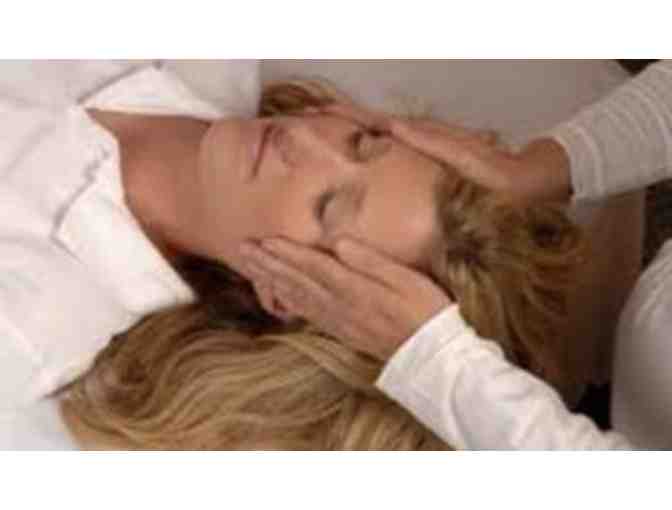 1 Hour Relaxing Massage at the Healing Touch