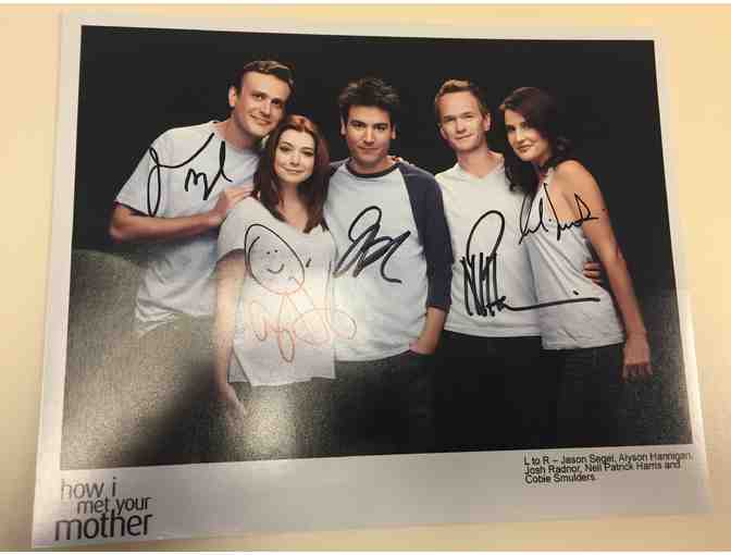 'How I Met Your Mother' - Signed Cast Photograph & 2 DVDs