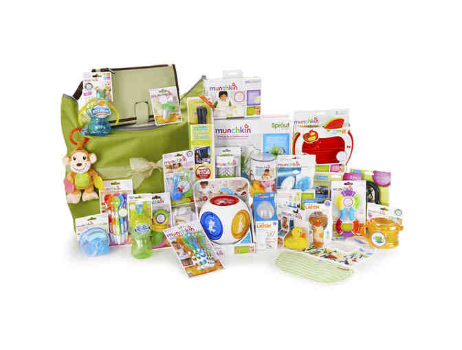 Munchkin 'Very Important Baby' Gift Basket #1