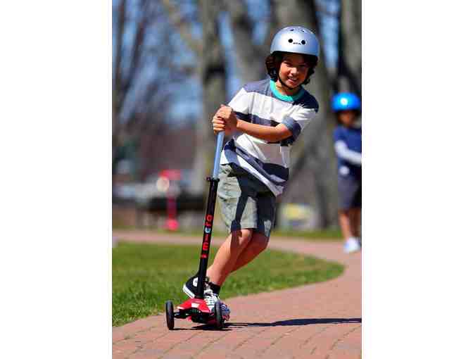 MicroKickboard - Micro Maxi 3-wheel scooter