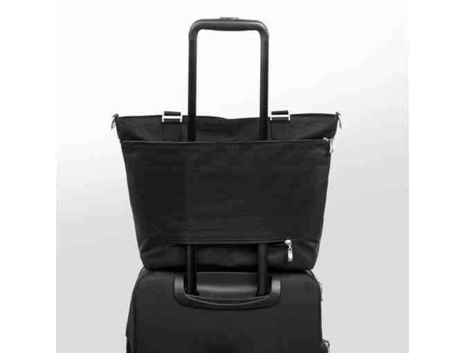 Baggallini Avenue Tote
