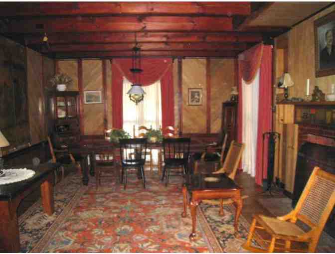 Hiking and Fishing Lodge in Franconia Notch