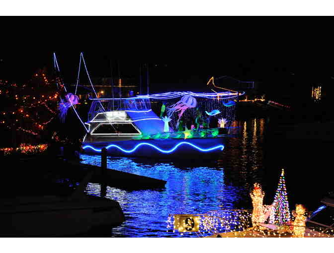 Experience: Harbor Boat Parade Cocktail Party with Waverly Parent, Lillian Manzella