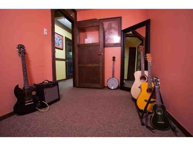 Green Brooms Music Academy - one month of private lessons