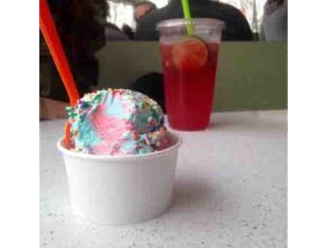 Moozy's Ice Cream & Yogurt Emporium - $25 Gift Card