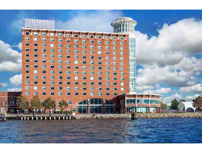 Private Captained Boston Yacht Sailing Adventure (2 Rooms)