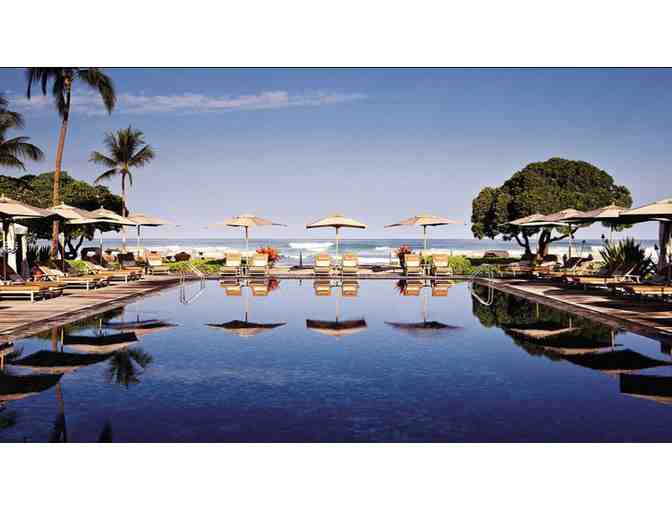 5 Nights at the Four Seasons Hualalai in an Ocean View Room
