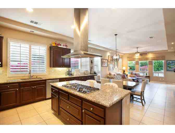7 Nights in a Beautiful 3-Bedroom/4-Bath Home with Pool and Spa in La Quinta