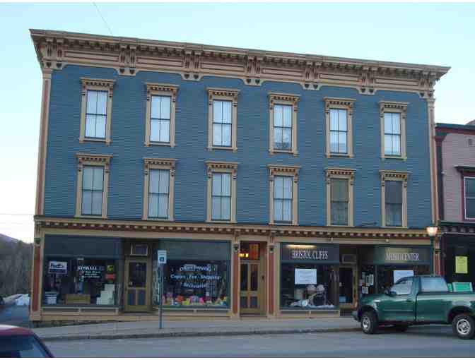 Vermont - Three-Night Stay in Beautiful Bristol