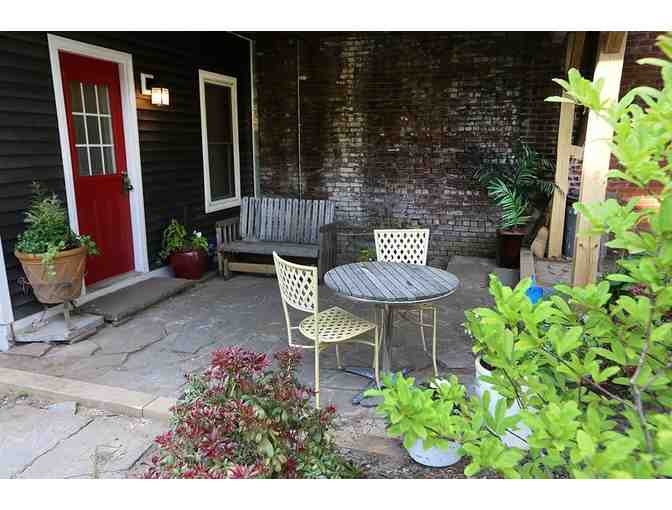 Hudson Valley (Saugerties, NY) Two-Night Stay for 2-3 People