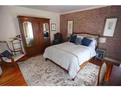 Hudson Valley (Saugerties, NY) Two-Night Stay in 3BR Apartment