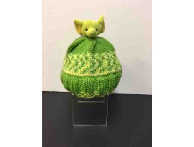 Child's Hand-Knit Hat - Photo 1