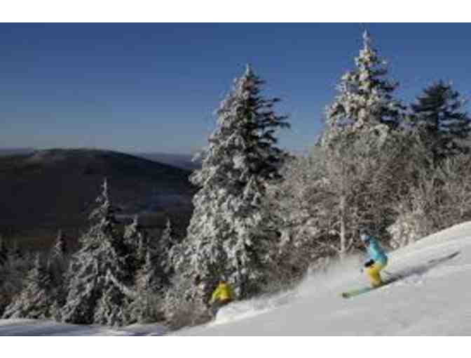 Vermont Cabin Weekend Getaway Sleeps up to 8