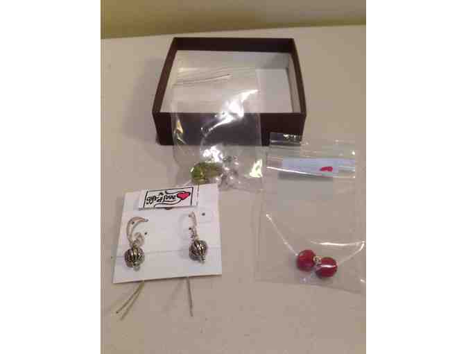 Safety Pin bracelet and Interchangeable Earrings (T)