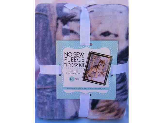 Wolf Fleece Throw Kit and  'Wolves' book  by Shaun Ellis