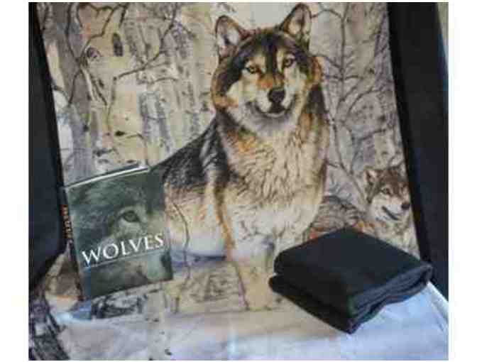 Wolf Fleece Throw Kit and  'Wolves' book by Shaun Ellis