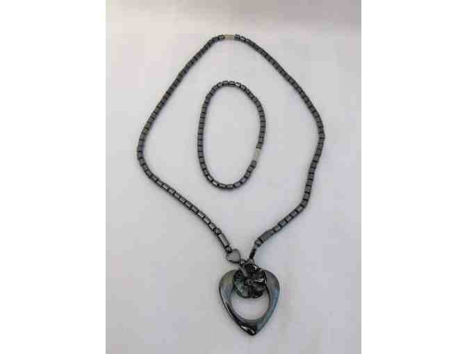 Heart Pendant Necklace with Bracelet