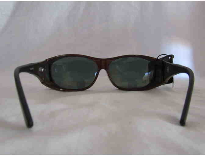 Cocoons Sunwear - Designed To Wear Over Prescription Glasses -  Med  Chocolate/Gray