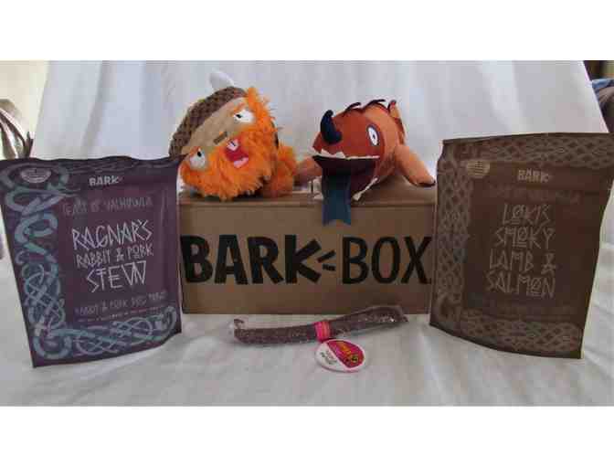 BarkBox - Vikings of Valhowla
