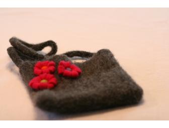 Felted Bag & Cup Cakes by Alina Sanchez