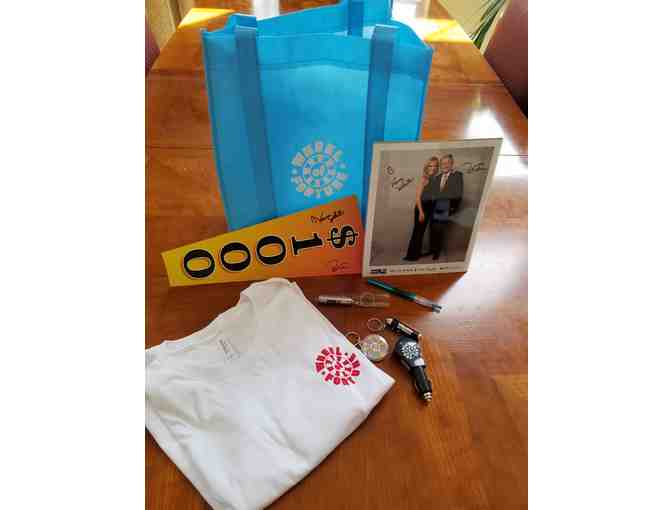 Four Wheel of Fortune Production Passes To Show Taping & Autographed Swag Bag - Photo 2