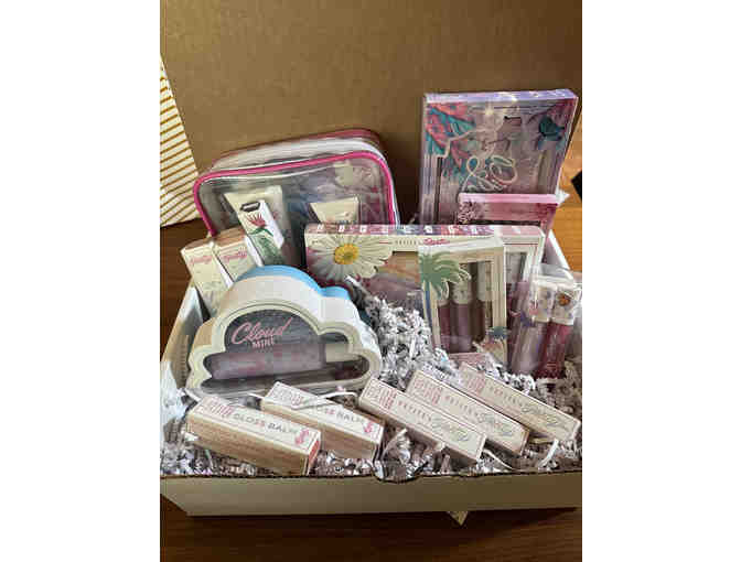 Petite 'n Pretty - Cosmetics Bundle for Kids - Photo 1