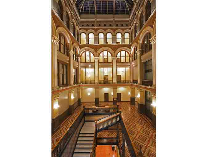 Milwaukee Downtown - Hilton Garden Inn Overnight Stay and Breakfast for Two